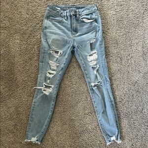 American Eagle Outfitters Light Blue Distressed Skinny Jeans